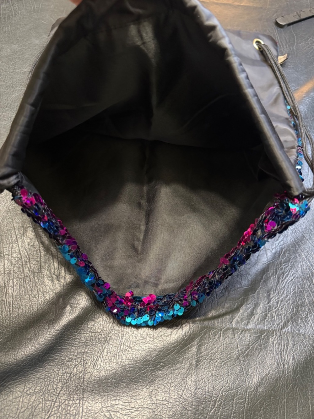 LulaRoe Draw string bag - Picture 4 of 5